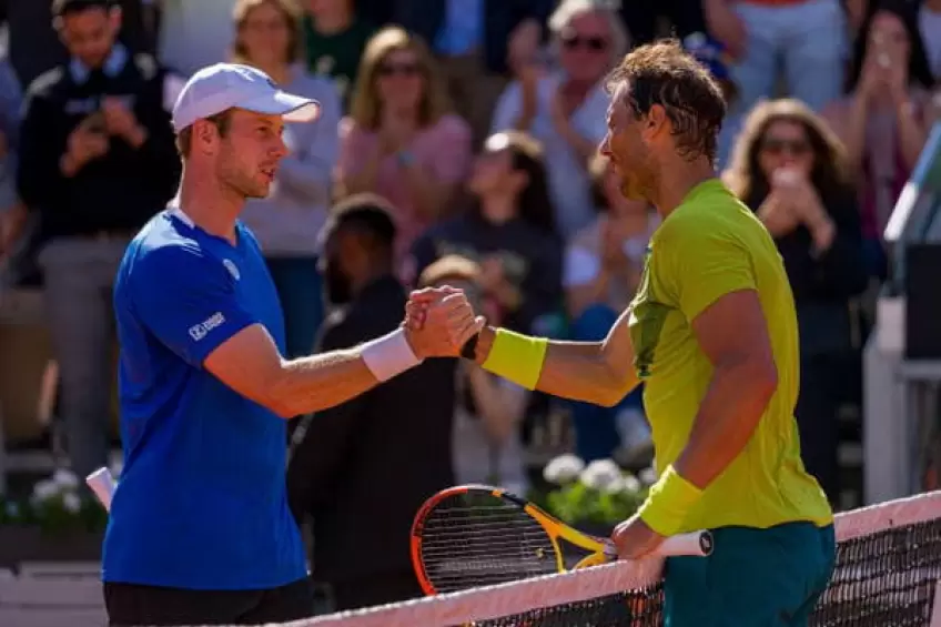 'Facing Rafael Nadal is very frustrating,' says his Roland Garros rival