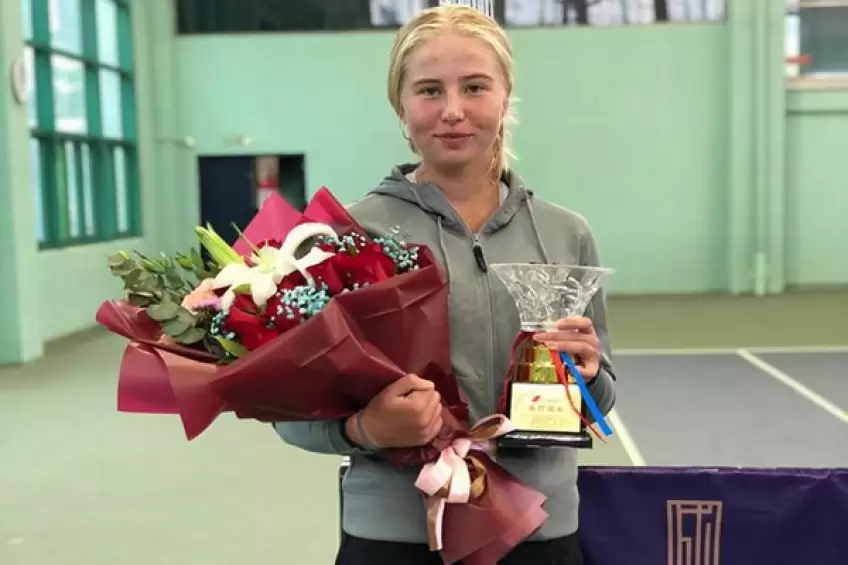 16-year-old Clara Tauson wins third straight pro title in Xiamen