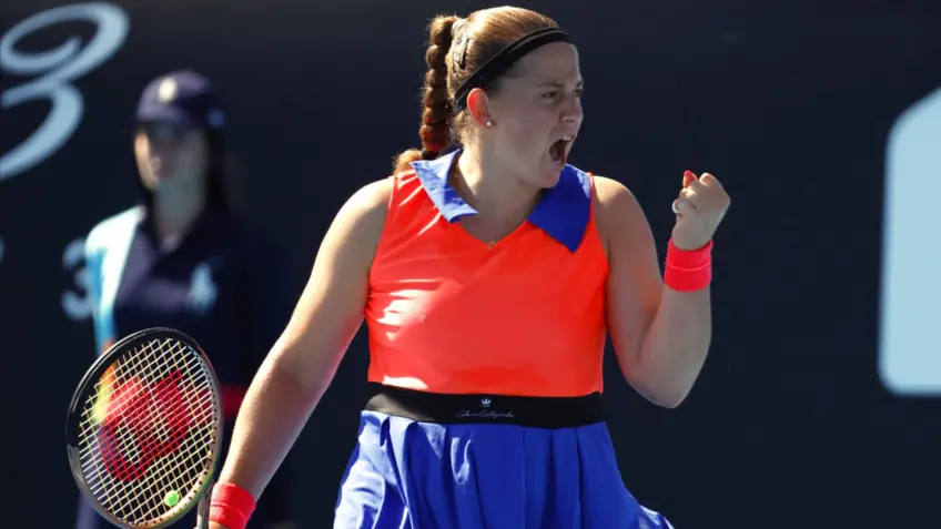 Abu Dhabi Open: Jelena Ostapenko outlasts Danielle Collins to reach R2