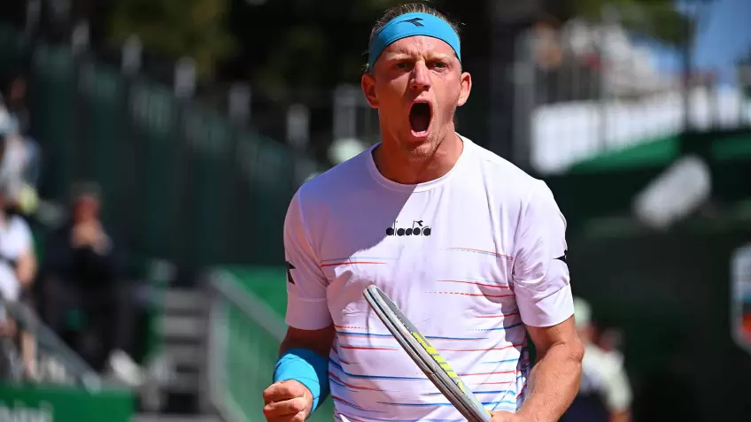 Alejandro Davidovich Fokina reacts to winning his first match after Monte Carlo 