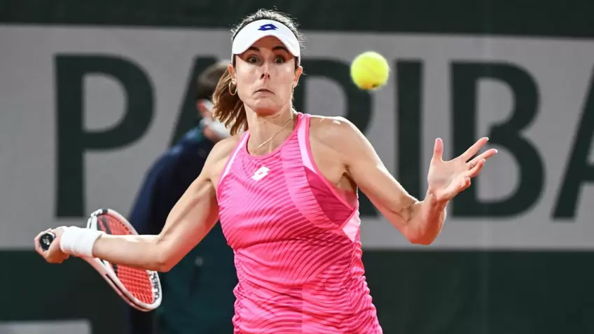 Alizé Cornet insulted by the haters: here is her answer