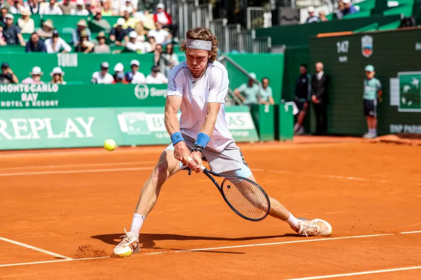 Andrey Rublev wanted to 'destroy everything' around him during Monte Carlo match