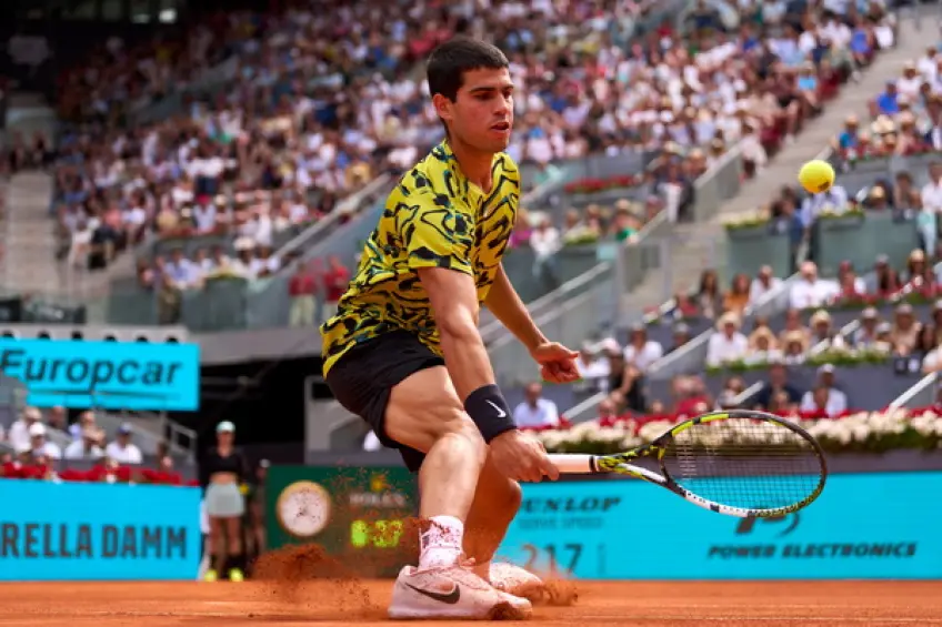 ATP Madrid: Carlos Alcaraz defends title and follows Rafael Nadal