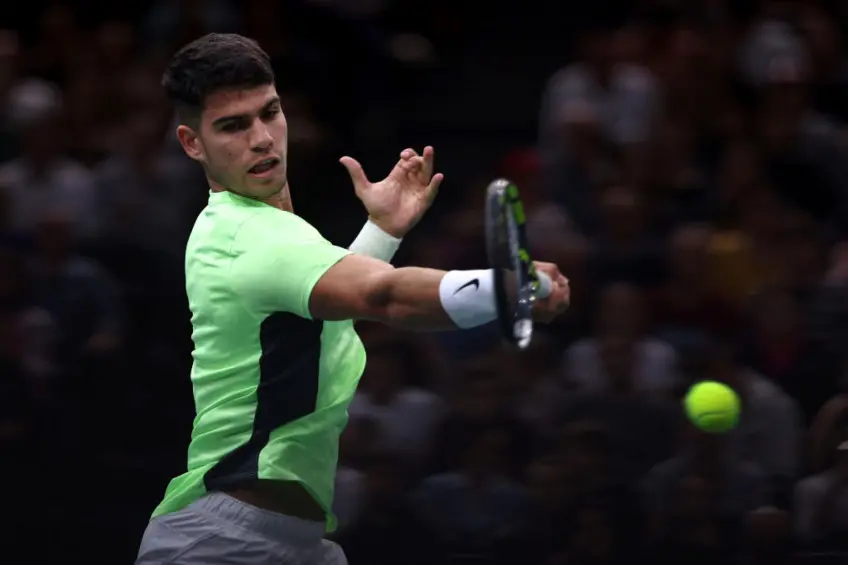 ATP Paris: Pale Carlos Alcaraz falls to Roman Safiullin