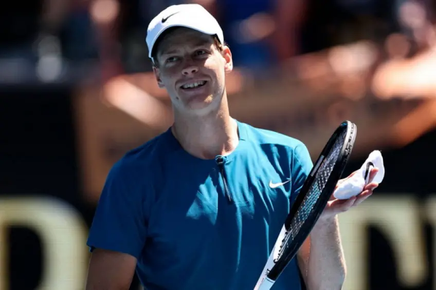 Australian Open: Jannik Sinner performs great escape vs. Marton Fucsovics