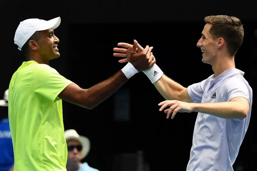 Australian Open: Rajeev Ram & Joe Salisbury beat home duo to claim title 