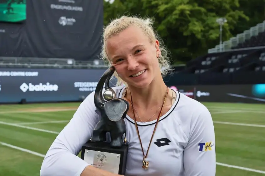 Bad Homburg Open: Katerina Siniakova lifts maiden trophy on grass in Germany