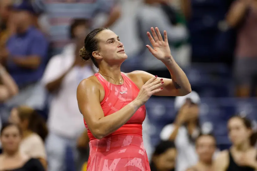 China Open: Aryna Sabalenka blitzes through Sofia Kenin in opener