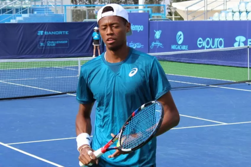 Christopher Eubanks and Tobias Simon complete super fast match in Leon