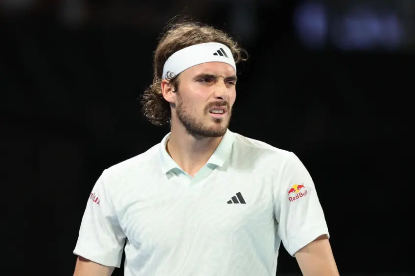 Clay swing could be the 'medicine' for Stefanos Tsitipas' crisis