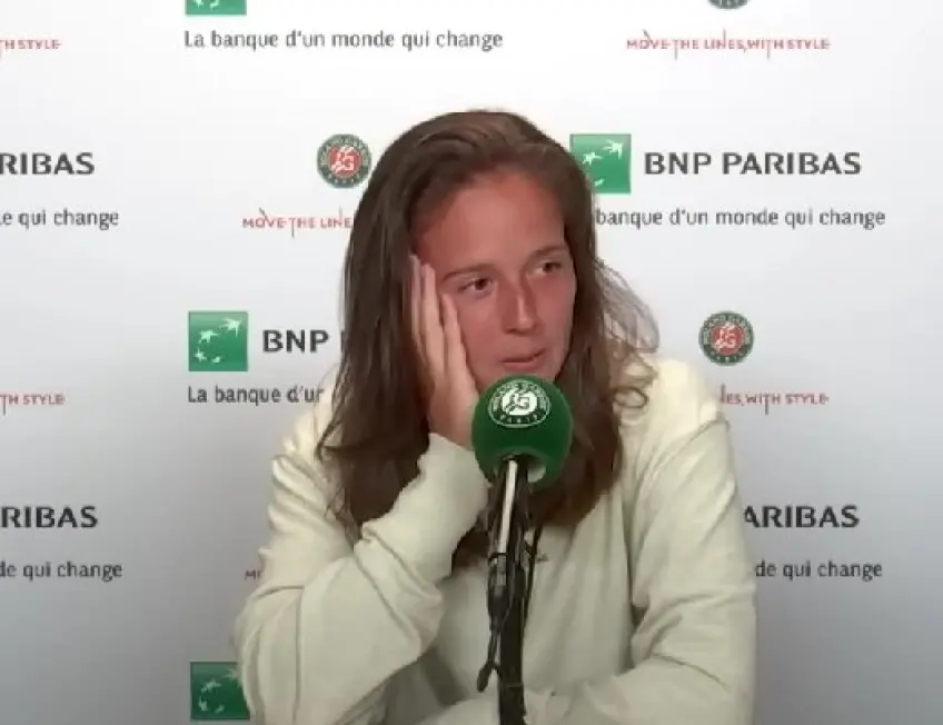 Daria Kasatkina shuts down fan over calling Victoria Azarenka's comments 'whining'