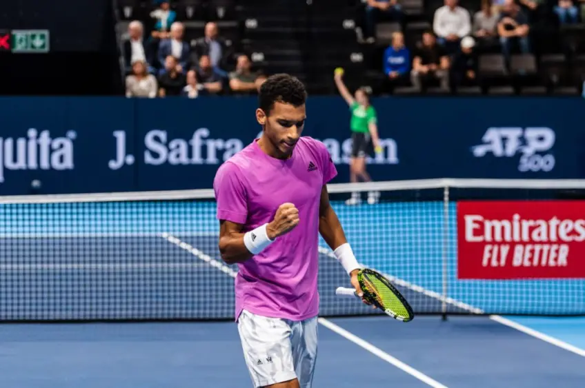 Felix Auger-Aliassime reacts to destroying Miomir Kecmanovic in Basel 