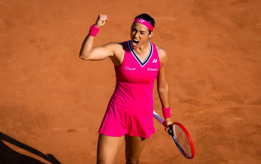 French Open: Caroline Garcia keeps French hopes swaying after momentous 1R win!