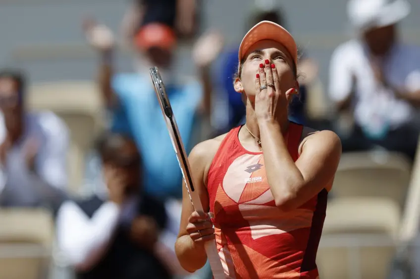 French Open: Elise Mertens shocks Jessica Pegula; Daria Kasatkina sprints into R16