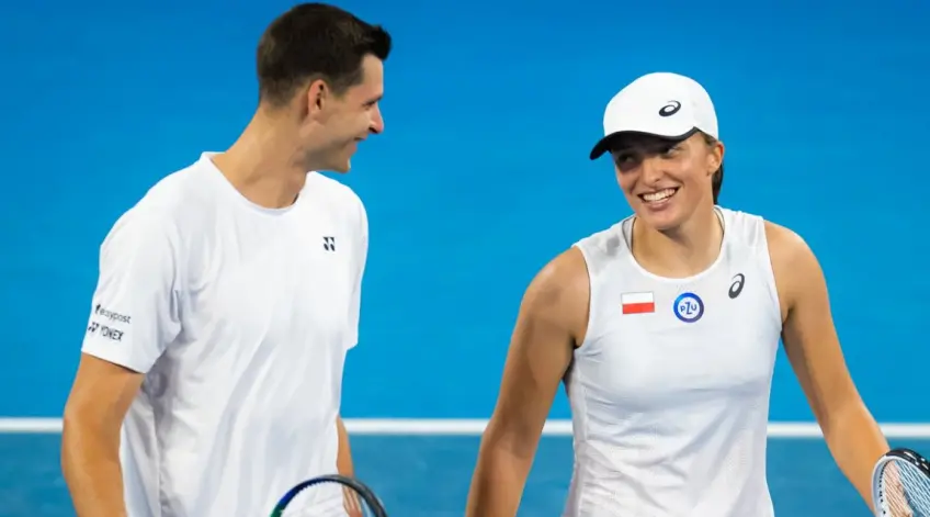 Iga Swiatek highlights one thing about Olympic mixed doubles with Hubert Hurkacz 