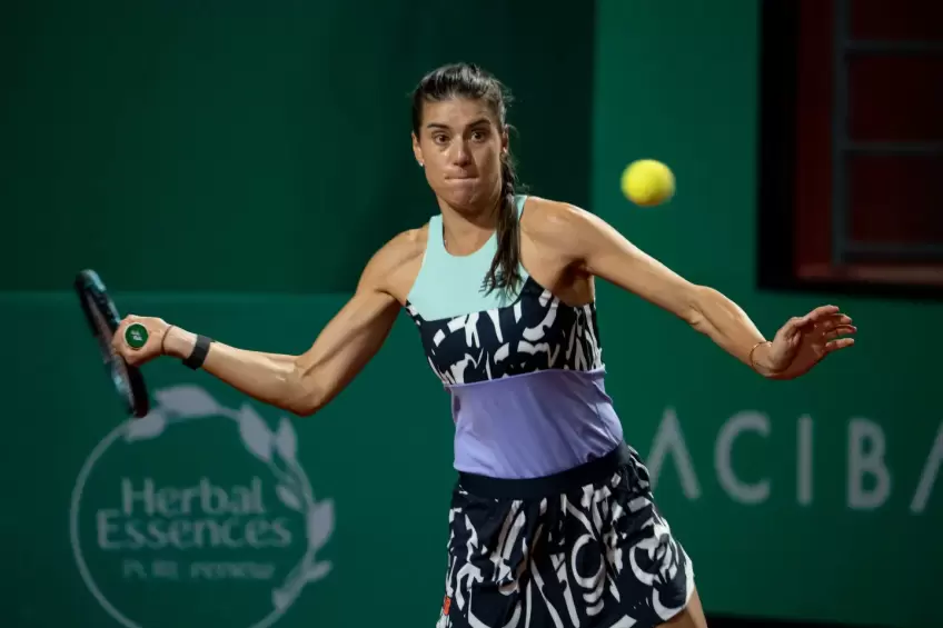 Istanbul Open: Sorana Cirstea battles into last-8; injury forces Elise Mertens out