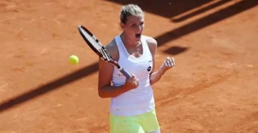 Karolina Pliskova reaches final in Prague!