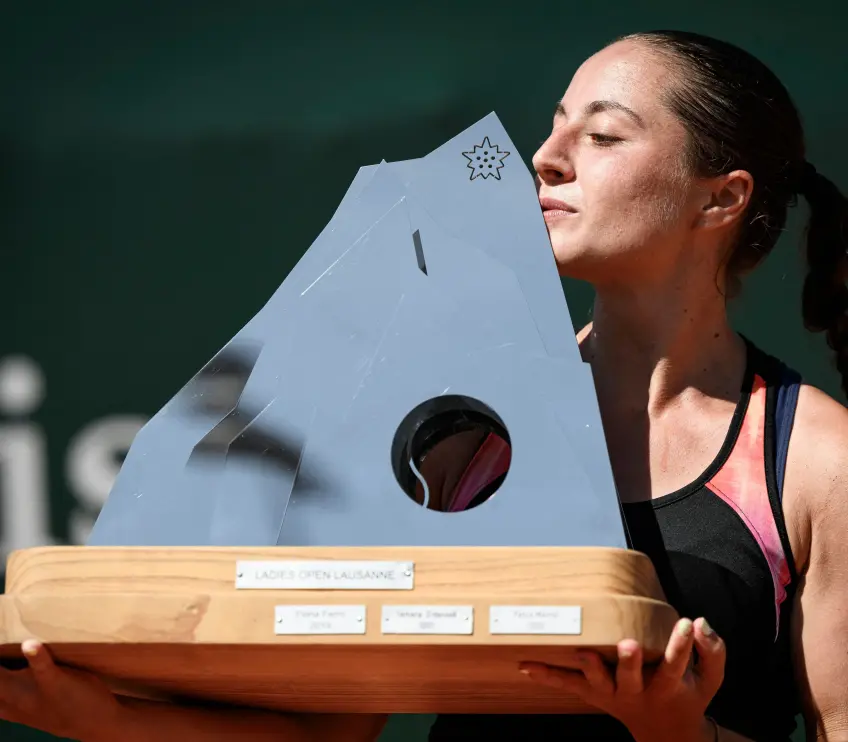 Ladies Open Lausanne: Elisabetta Cocciaretto claims maiden WTA trophy in Switzerland!