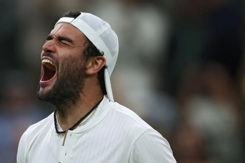 Matteo Berrettini shares a bad news: fans shocked, haters furious