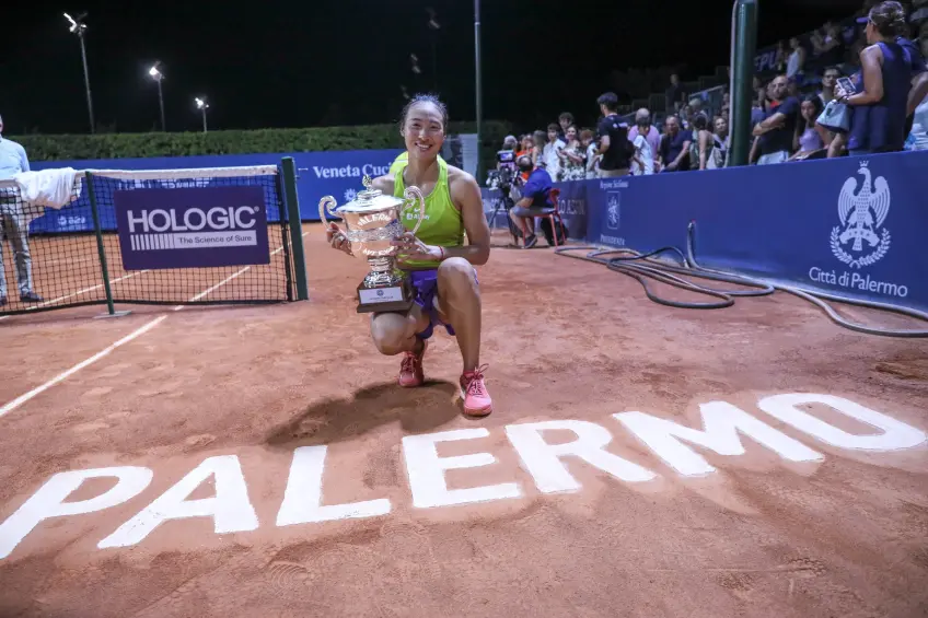 Palermo Ladies Open: Qinwen Zheng denies Jasmine Paolini; lifts maiden WTA crown!