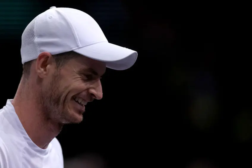 Presenter shares what devastated Andy Murray was doing after brutal Paris loss 