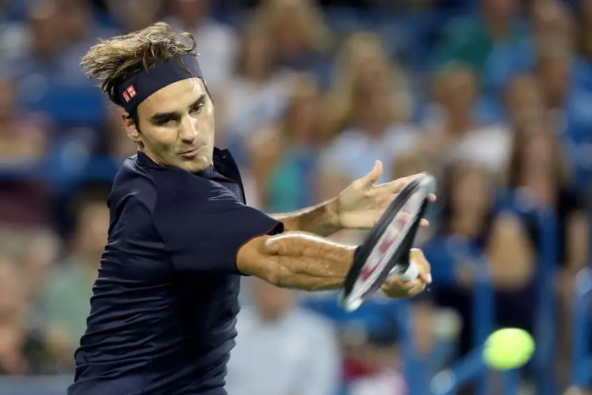 Roger Federer edges Stan Wawrinka in Cincinnati thriller