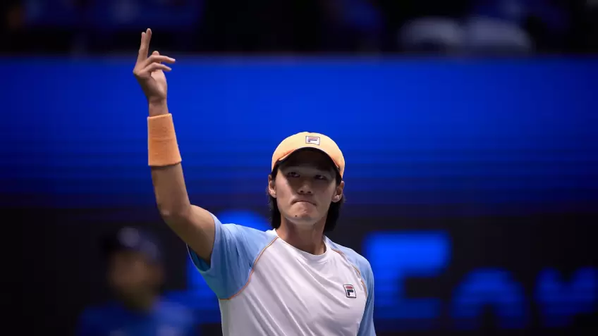 Soonwoo Kwon reacts to winning maiden ATP title at Astana Open 