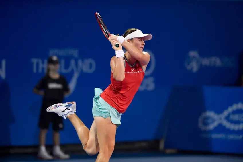 Thailand Open: Tamara Zidansek enters last-8 after victory over Linda Fruhvirtova