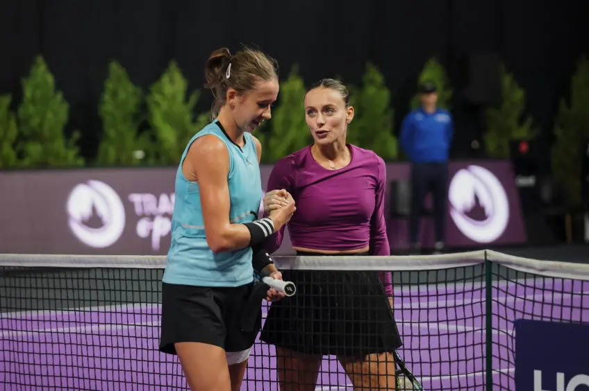 Transylvania Open: Ana Bogdan survives Nikola Bartunkova test to reach last-8