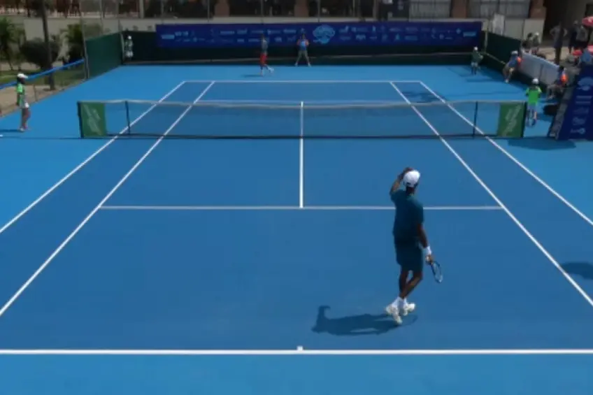 Two great serves at 1,815 meters - let's bring tie breaks!