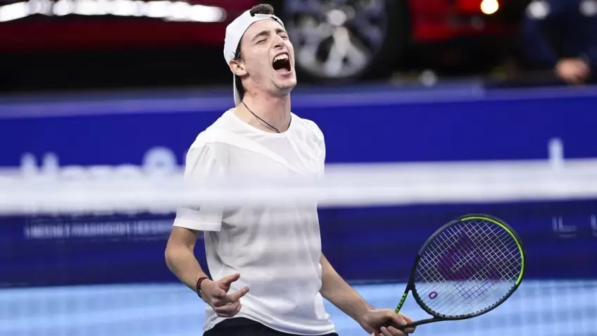 Ugo Humbert's nightmare end to 2021 continues, withdraws from Paris and Stockholm