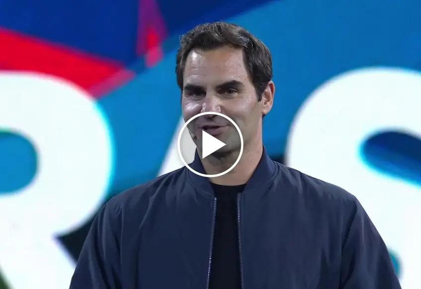WATCH: Roger Federer celebrated in Shanghai, the crowd goes wild!