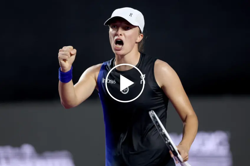 WATCH: Iga Swiatek takes down Coco Gauff at the WTA Finals