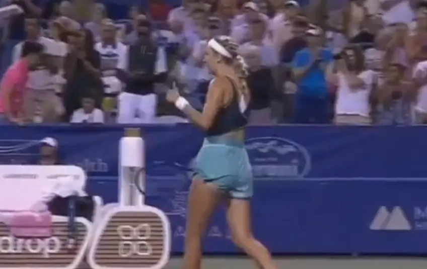 Watch: Victoria Azarenka gives thumbs-up to Elina Svitolina, leaves without boos 