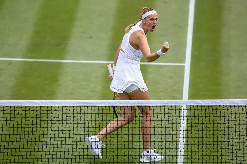 Wimbledon: Petra Kvitova survives test to enter 2nd week; Elena Rybakina joins her