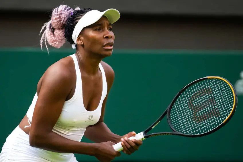 Wimbledon: Venus Williams falls in 1R to Elina Svitolina