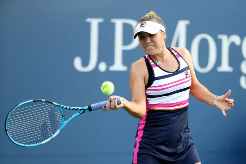 WTA Guangzhou: Elina Svitolina retires. Sofia Kenin marches on