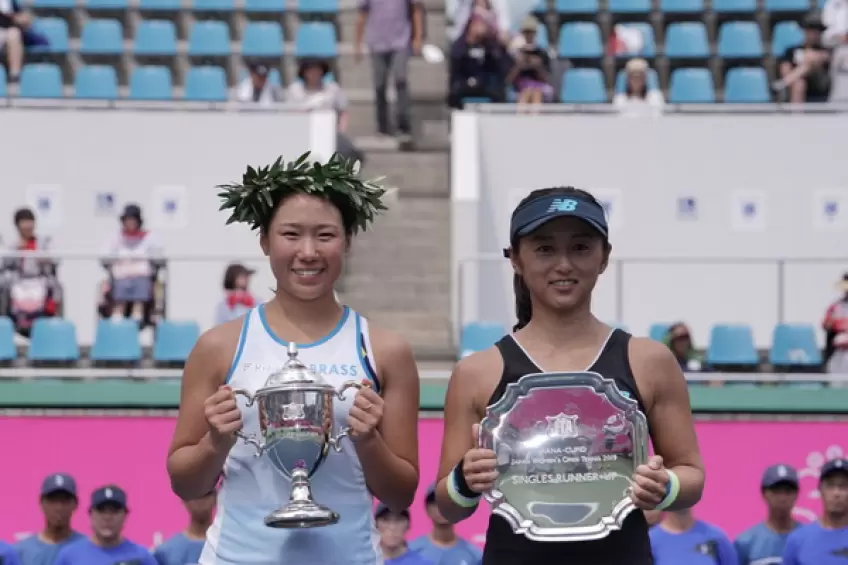 WTA Hiroshima: Nao Hibino completes perfect weekend with two titles