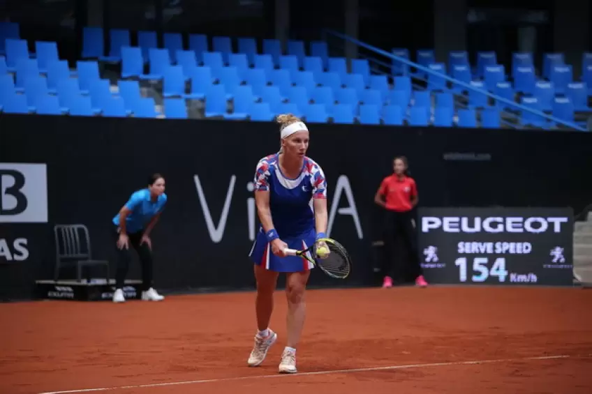 WTA Istanbul: Svetlana Kuznetsova and Irina-Camelia Begu reach quarters