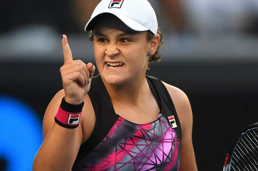 WTA KUALA LUMPUR: Ashleigh Barty wins her first title and enters for the first time in the top-100!