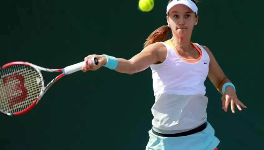 WTA QUEBEC CITY- Qualifiers Tereza Martincova and Lauren Davis reach semifinals