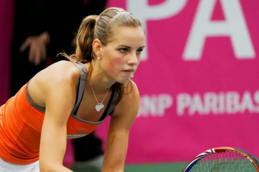 WTA Taipei: Arantxa Rus, Olga Savchuk reach final qualifying round 