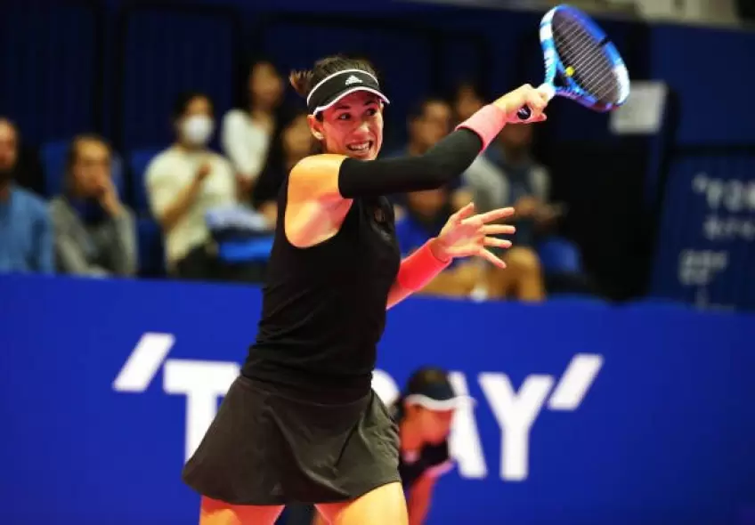 WTA Tokyo: Garbine Muguruza takes an impressive win over Belinda Bencic